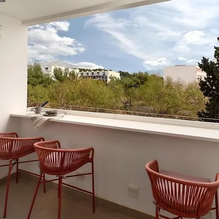 Urban Nest Boutique 2br With Balcony In Center Lejlighed