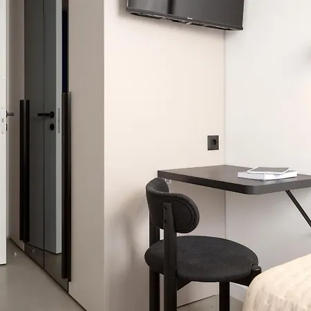 Urban Nest Boutique 2br With Balcony In Center Lejlighed *