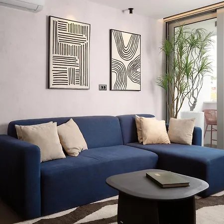 Urban Nest Boutique 2br With Balcony In Center Lejlighed